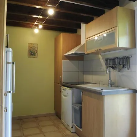 Holiday home Le Petit Pre Des Marguerites Rosnay-l'Hopital